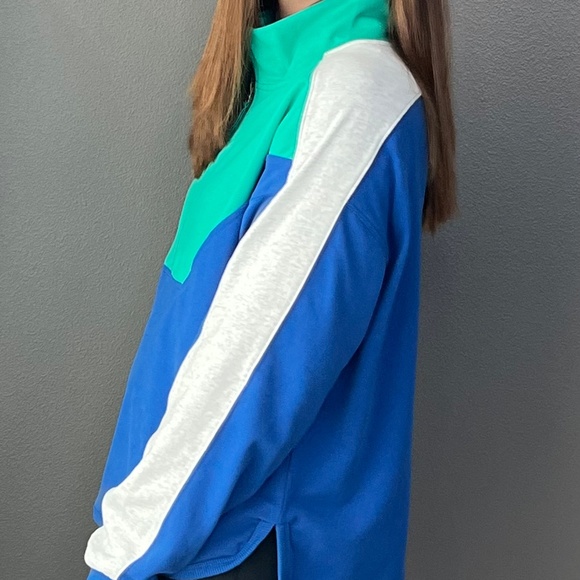 Quarter zip pullover - Picture 2 of 4